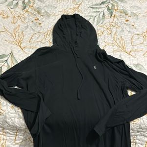 Black hooded pullover